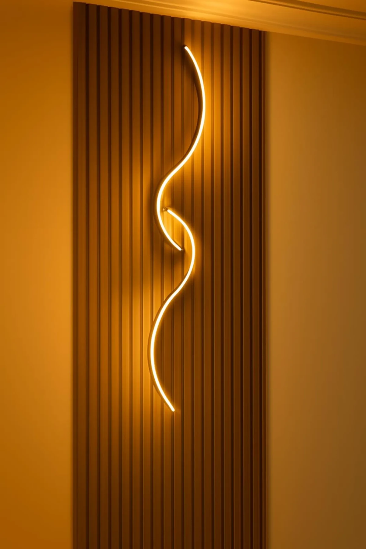 Modern LED Duvar Lambası